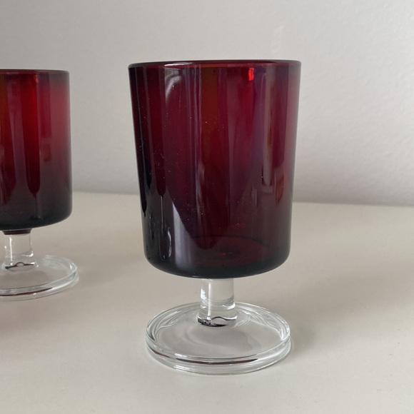 Vintage Arcoroc Luminarc France Ruby Red Stemware Cordial Glasses Set of 4 - Picture 5 of 7